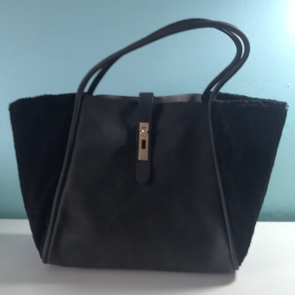 Unbillion: handbag soft Leather w/soft fake furry